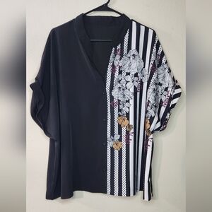 SHEIN Black and White Patterned Top